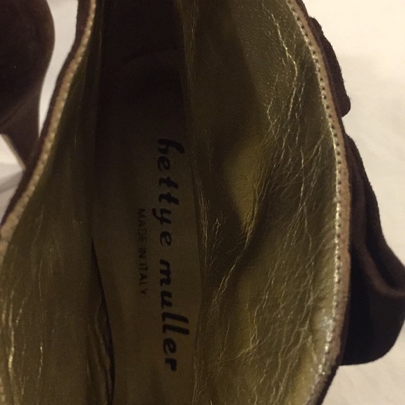Bettye Muller Shoes - Picture 5 of 7